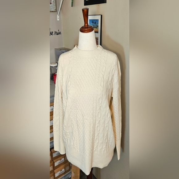 a new day Sweaters - A New Day woman's long-sleeved cream sweater